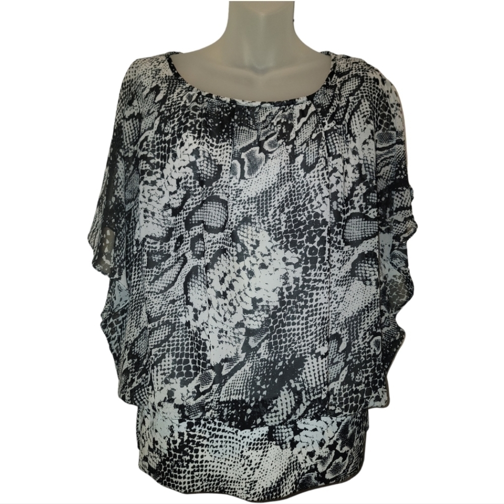 STYLE & CO; Women's Black & White Snake Print Flutter Sleeve Blouse, Sz L